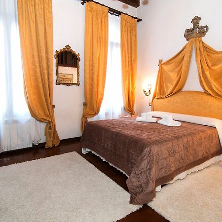 Casa Albrizzi Apartment เวนิส ภายนอก รูปภาพ